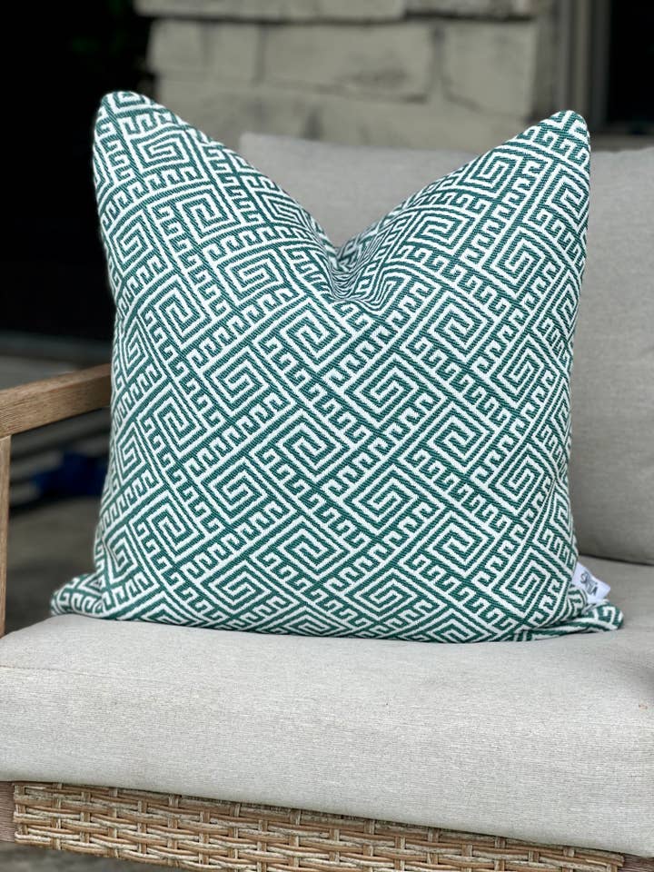 Pyramid WILLOW, Weighted Pillow for wholesale by WUGS Weighted Rugs