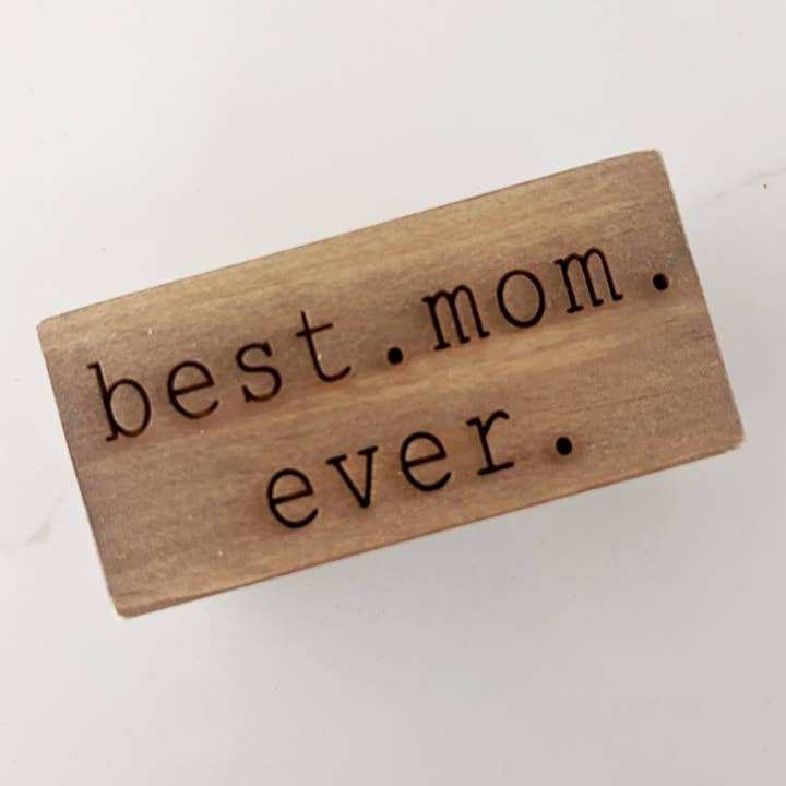 Meilleur. Maman. Jamais. Photo noire pour la vente par CO|Creative