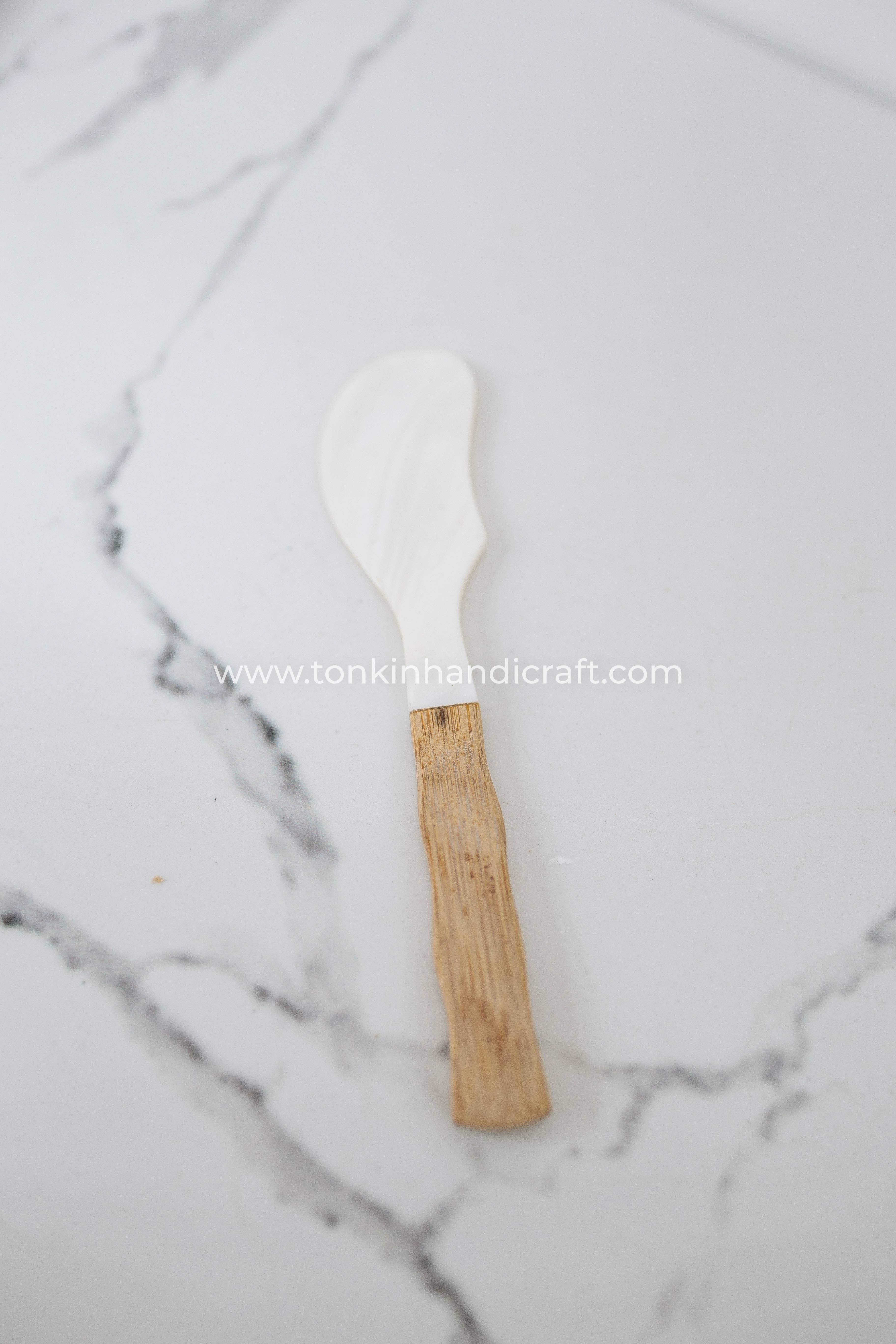 Tonkin Handicraft – Großhandel Käsemesser – Muschelstreuer mit schwarzem Holzgriff5