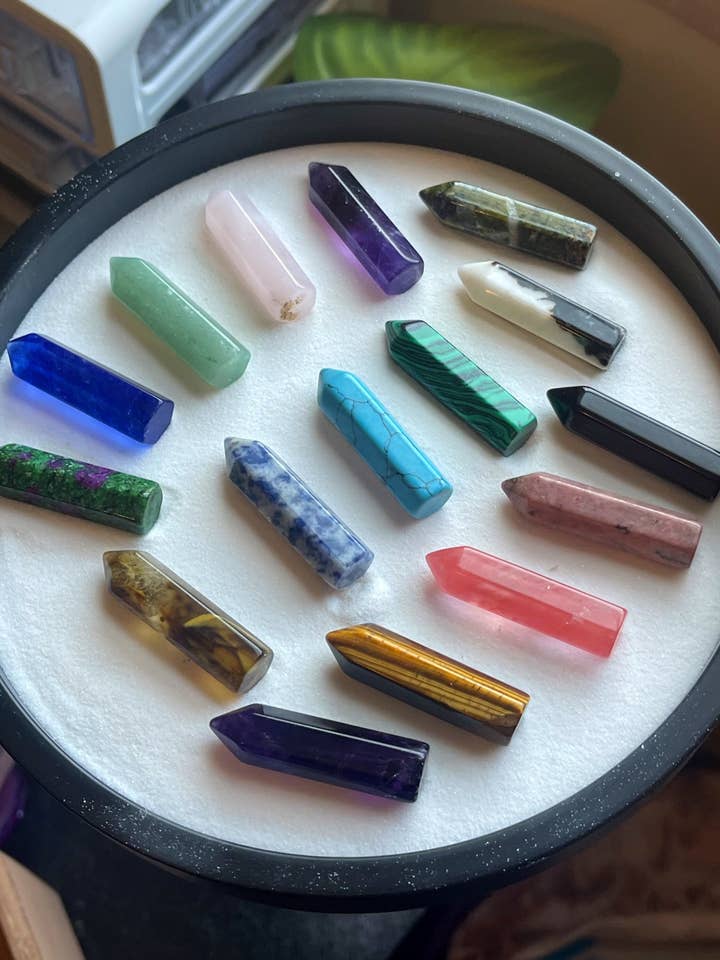 Natural Stone Crystals, Assorted Crystal Point Towers: Polis for wholesale by Tumbledshop
