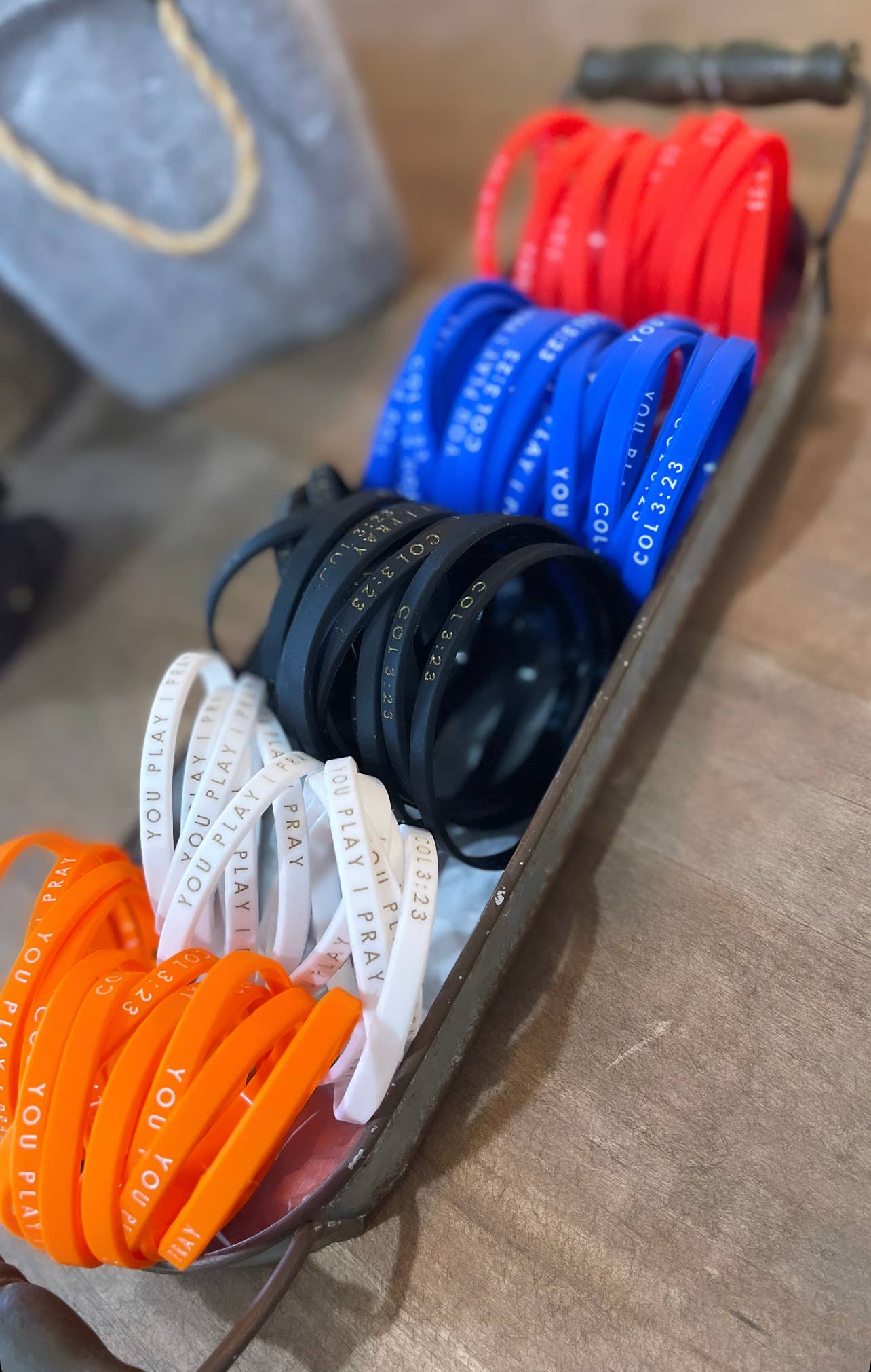 You Play I Pray - Vente Bracelet tissé/tressé -  Bracelets Team Spirit | Cadeau chrétien pour une journée de match | Sport Mom3