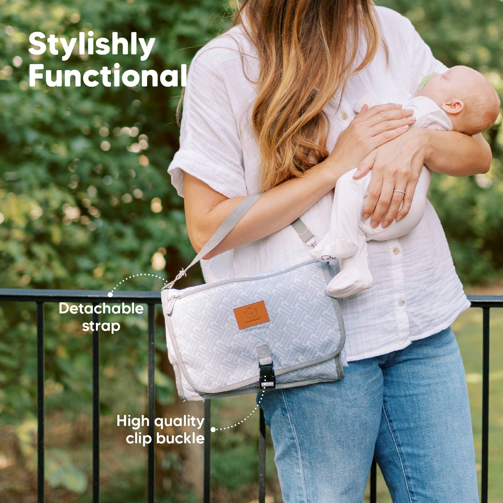 Cinza Mod KeaBabies Ezee trocador portátil dobrável para fraldas para venda a revendedores na Faire7