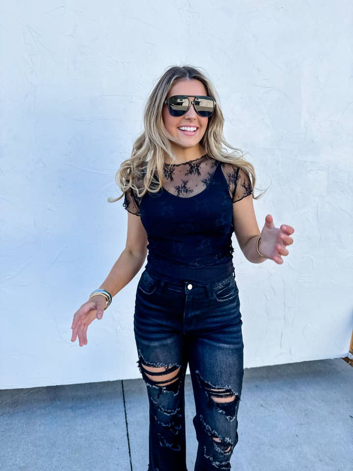 BLAKELEY - Wholesale Blouse - Women's - ALLE SHORT SLEEVE LACE TOP18