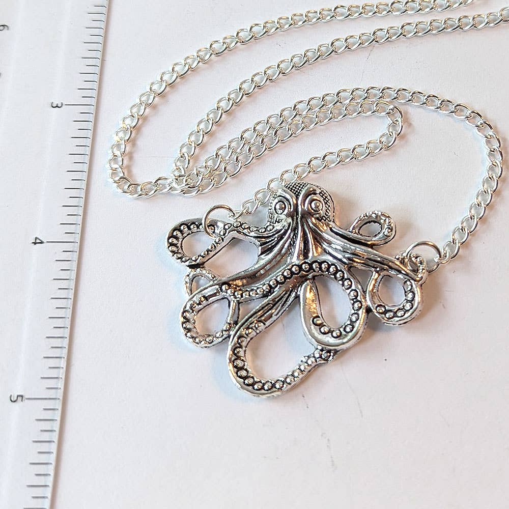Stylish Jewelry Supply - Wholesale Halskettinghanger - Antieke zilveren middelgrote octopusketting1