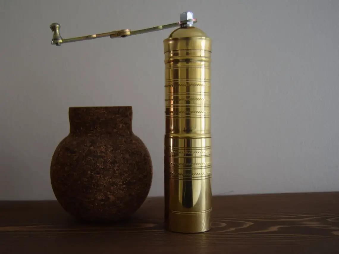 Cherchiee - Wholesale Pepper Mill - Hand Forged Brass Coffee Grinder Pepper Mill4
