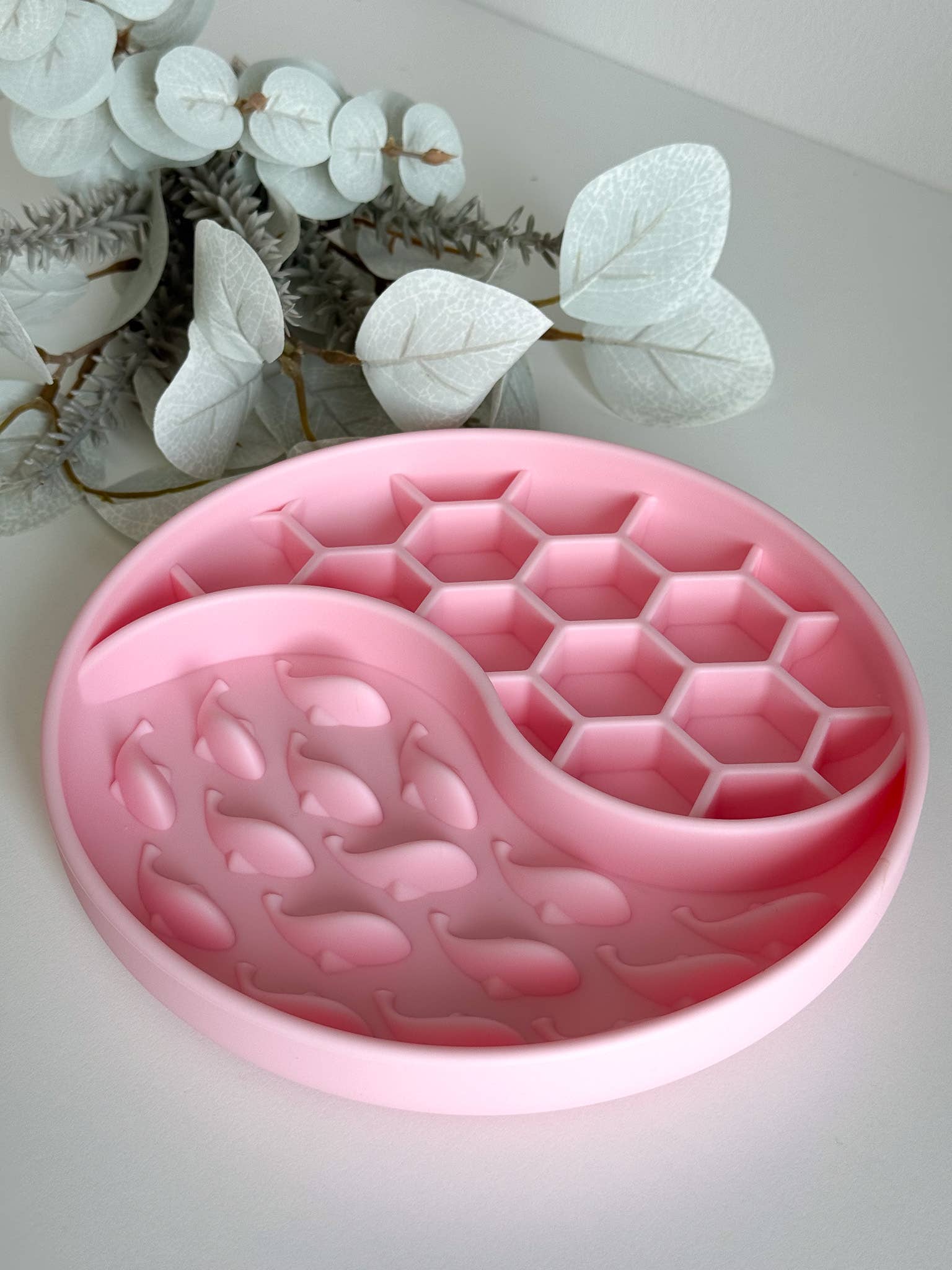 Doggotique - Wholesale Pet Food Mat - Dog - Lick Mat Yin&Yang for Dogs and Cats3