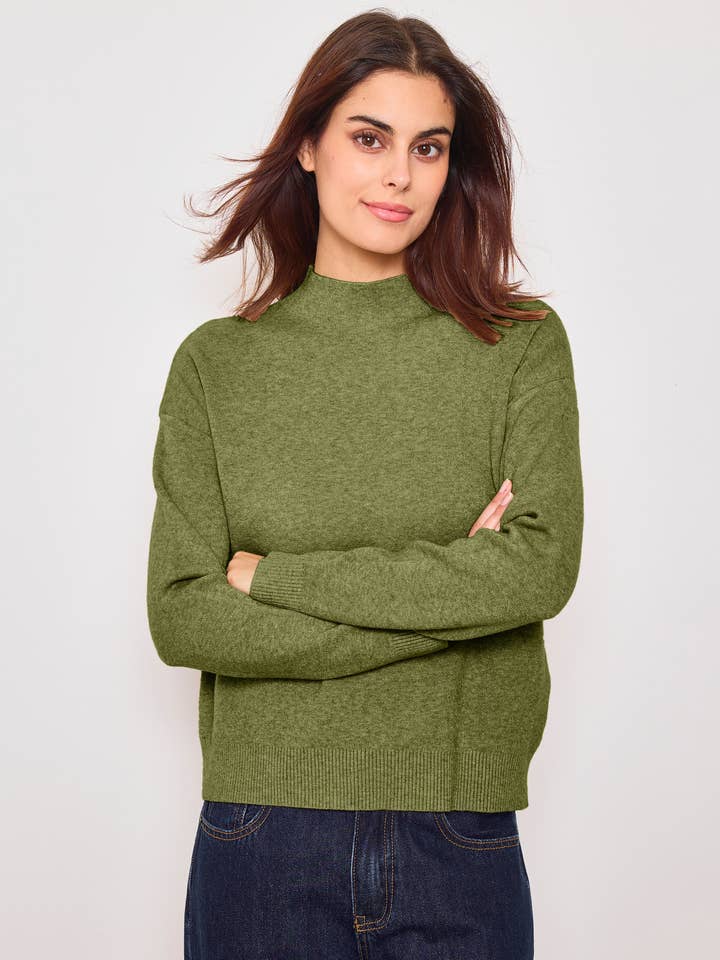 SUNNY STUDIO - Wholesale Knit Sweater - Women's - Women's high-neck pullover with long sleeves14