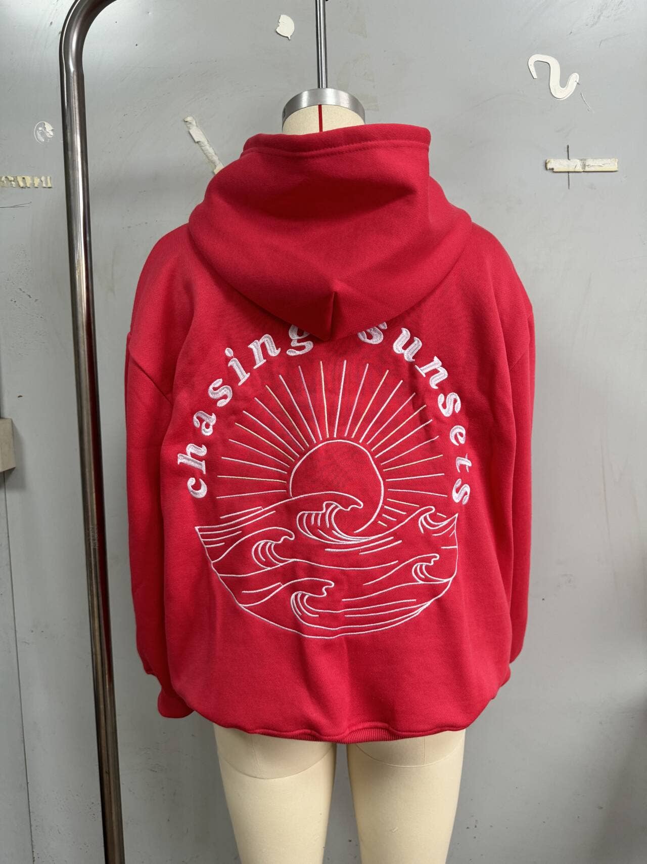 Rosa Clothing - Wholesale Hoodie - Women's - Sunset & Waves Embroidered fleece oversized Hoodie3