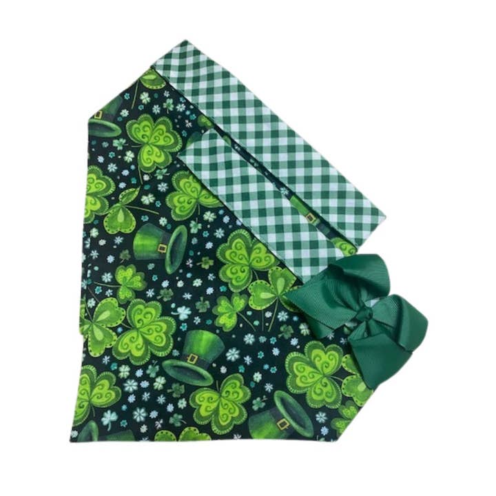 Shamrocks et chapeaux pour la vente par Chloe & Max LLC