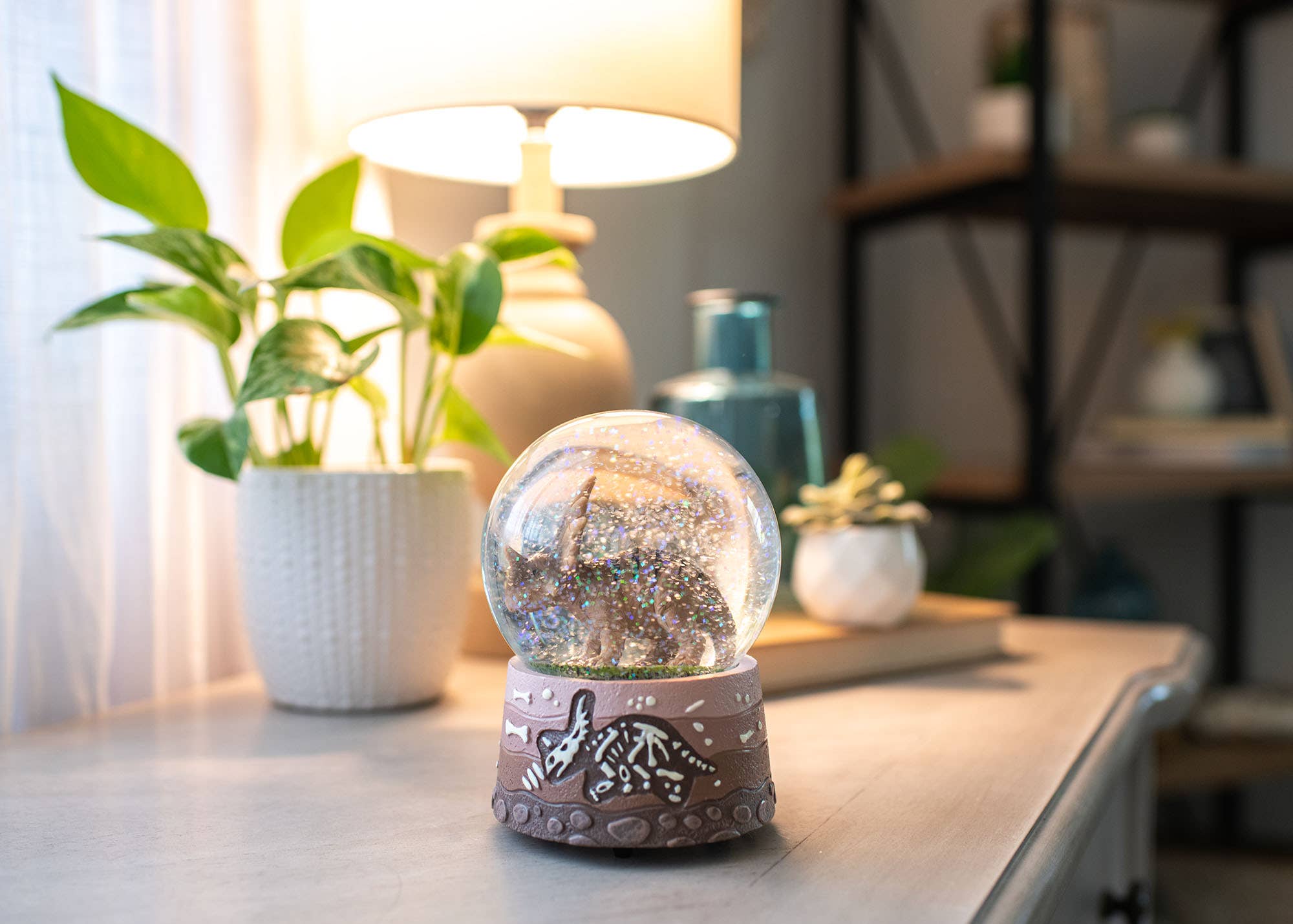 EAST AVENUE – Großhandel Schneekugel – Kind & Baby – Styracosaurus 100 MM Musikalische Schneekugel5