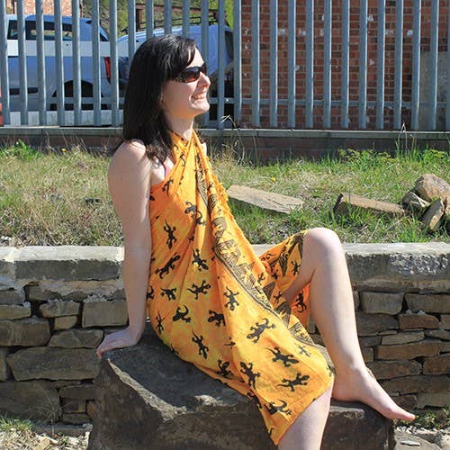 Ancient Wisdom – wholesale Scarf – Women's – Bali Gecko Sarongs - Yellow2