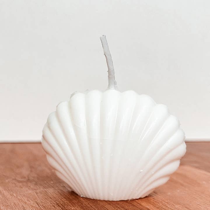 Bougie en forme de coquillage pour la vente par Harzcandles