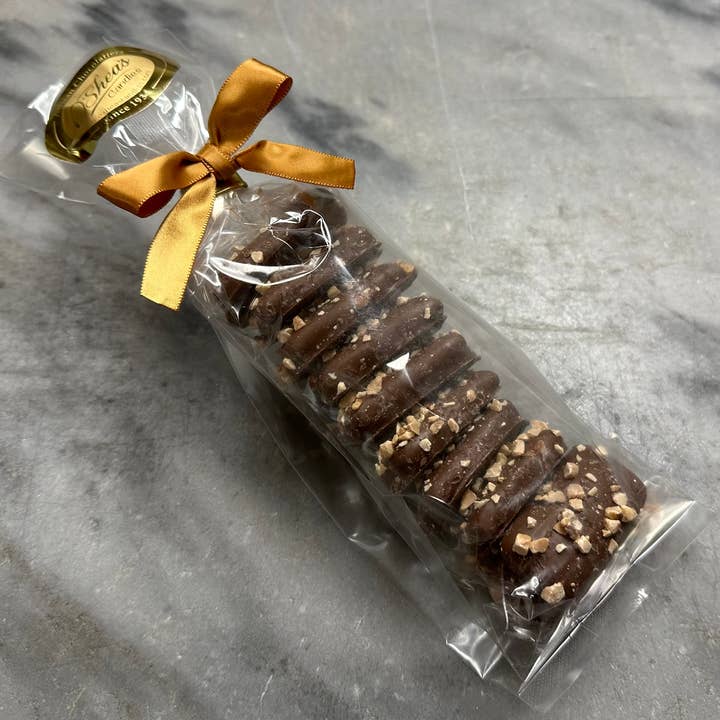 O'Shea's Candies Sweet Shop - Wholesale Toffee - Milk Choc Almond Butter Toffee Squares 4oz Bag w/ Satin Bow8