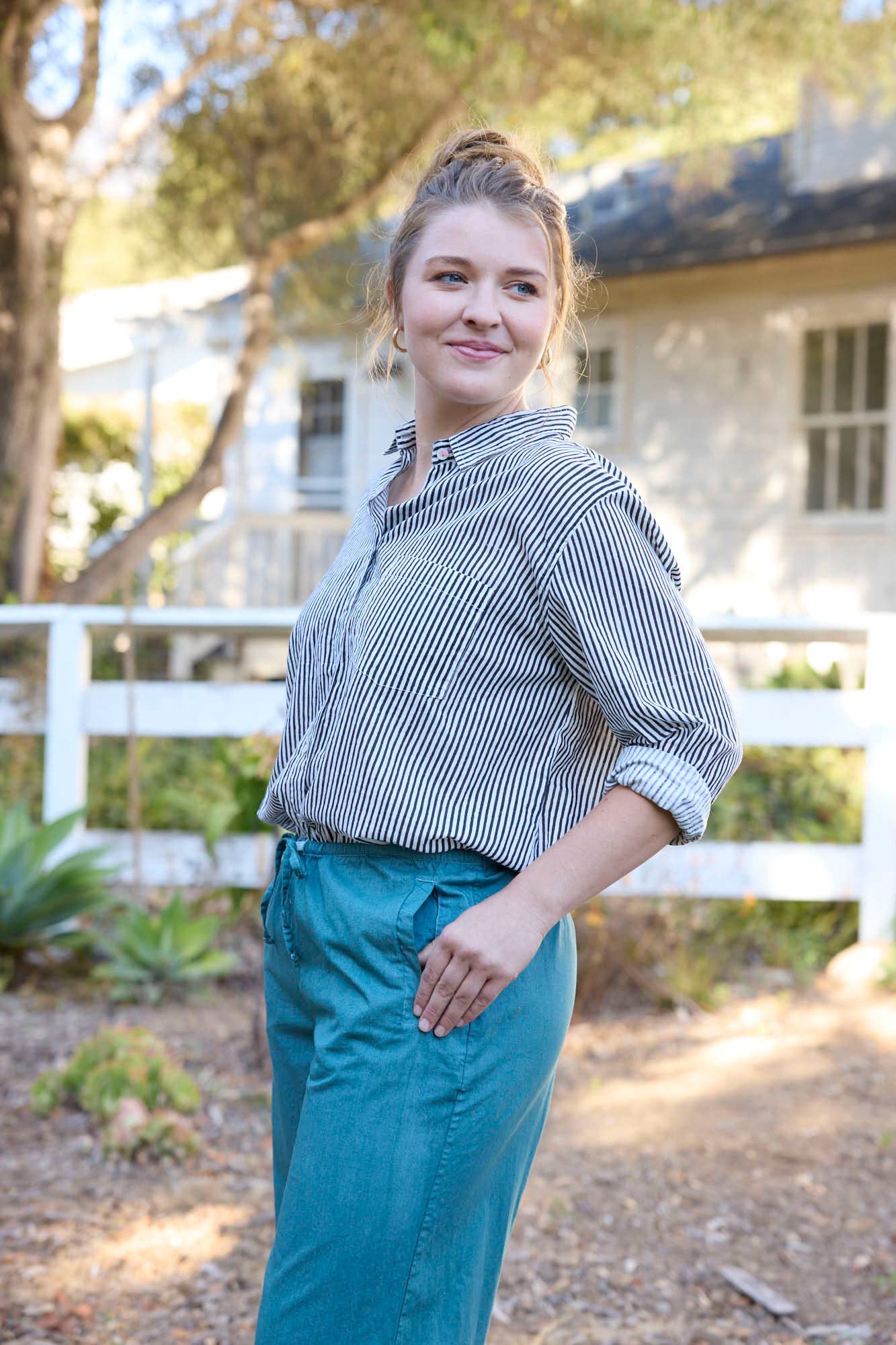 and for Good – Großhandel Hemd mit Button-down-Kragen – Damen – Good Boyfriend Shirt - Herrenmode Stripe Schwarz17