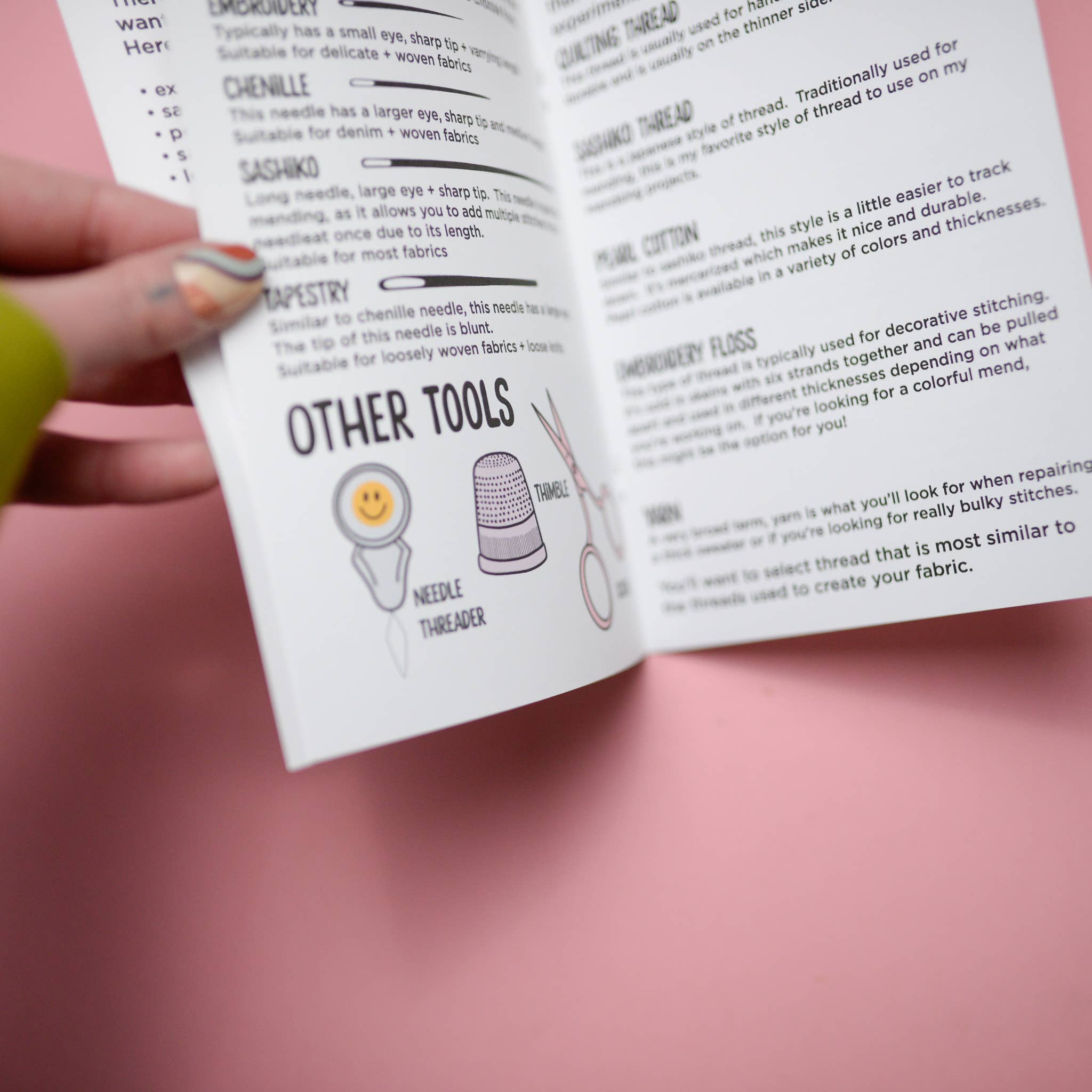 Make & Mend - Wholesale Hobby- en doe-het-zelfboek - Handleiding voor het met de hand repareren en herstellen van kleding - Zine2