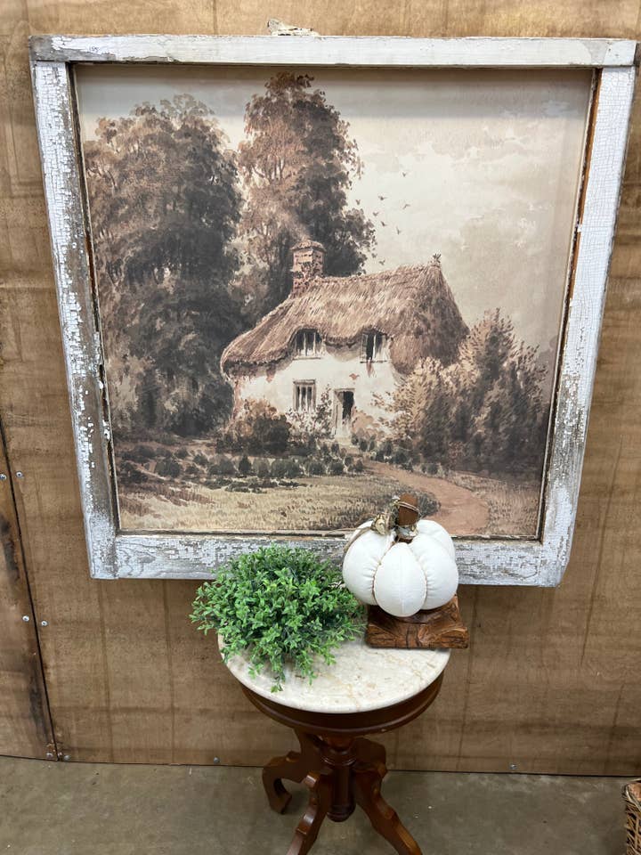 Cottage français pour la vente par Whitewashed Home