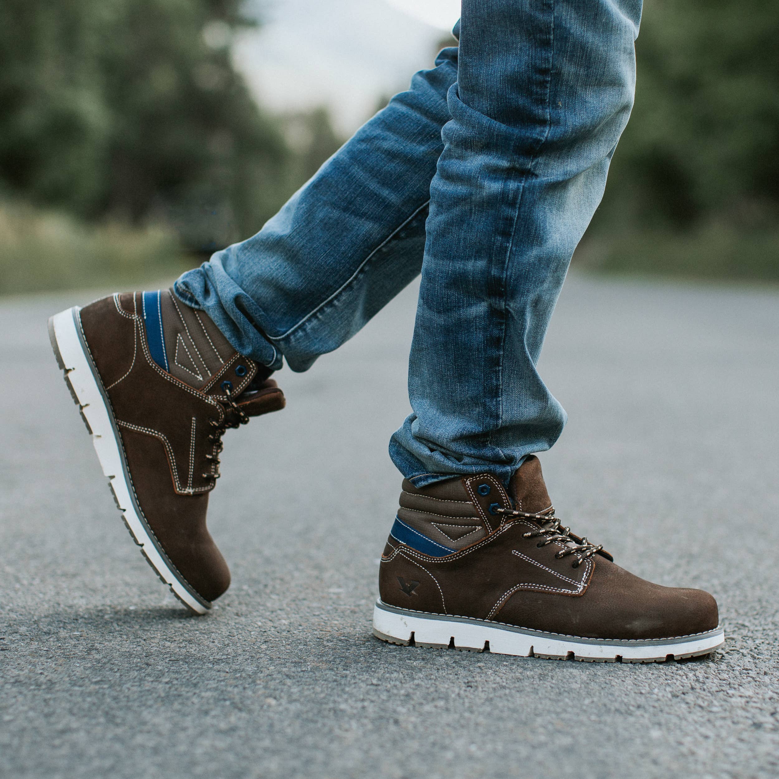 VANCE - Wholesale Chelsea Boots - Men's - Territory Men's Bridger Ankle Boot10