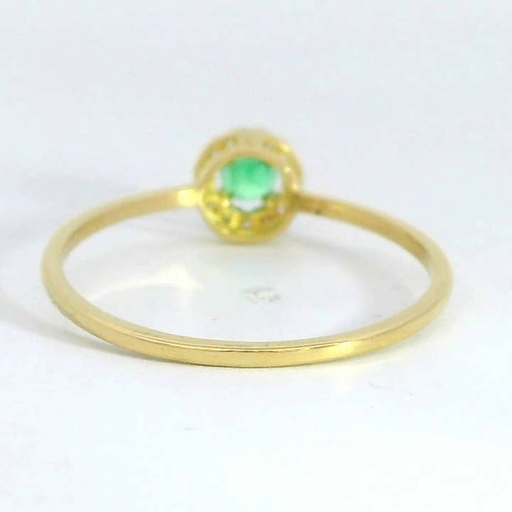 18K Gold 3 mm emerald and white topaz ring for wholesale by MINKARA Jewelry