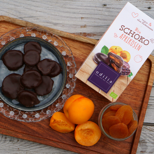 odilia - Wholesale Chocolate Covered Sweets - Organic choco apricots1