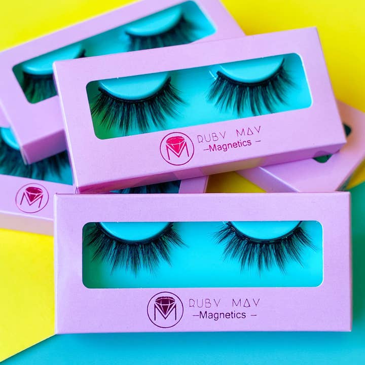 MAGNETIC Premium 3D Lashes -Kimmi for wholesale by Ruby May Inc.