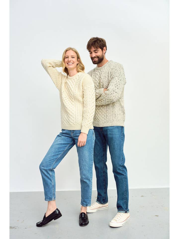 Aran Woollen Mills - Wholesale Knit Sweater - Men's - Inisheer Traditional Mens Aran Sweater - Flecked Cream1
