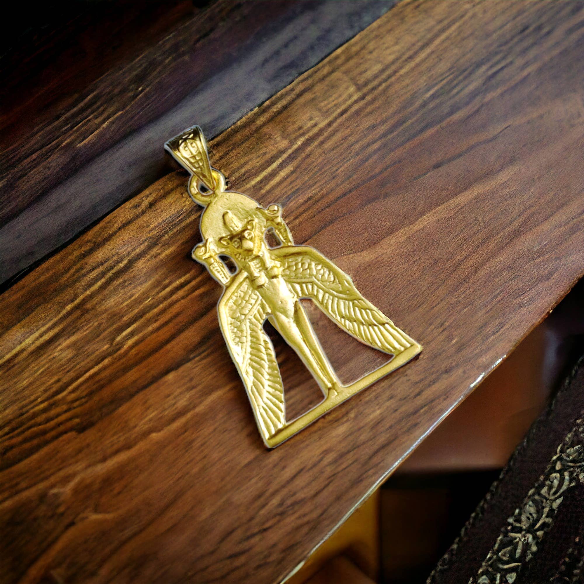 ALADDIN'S LAMP JEWELRY – wholesale Individual charm/pendant – Goddess Sekhmet The healer Gold Pendant13