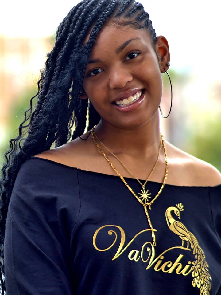 Vavichi Queen Infinite Slouch Raglan Top for wholesale by VaVichi Clothiers