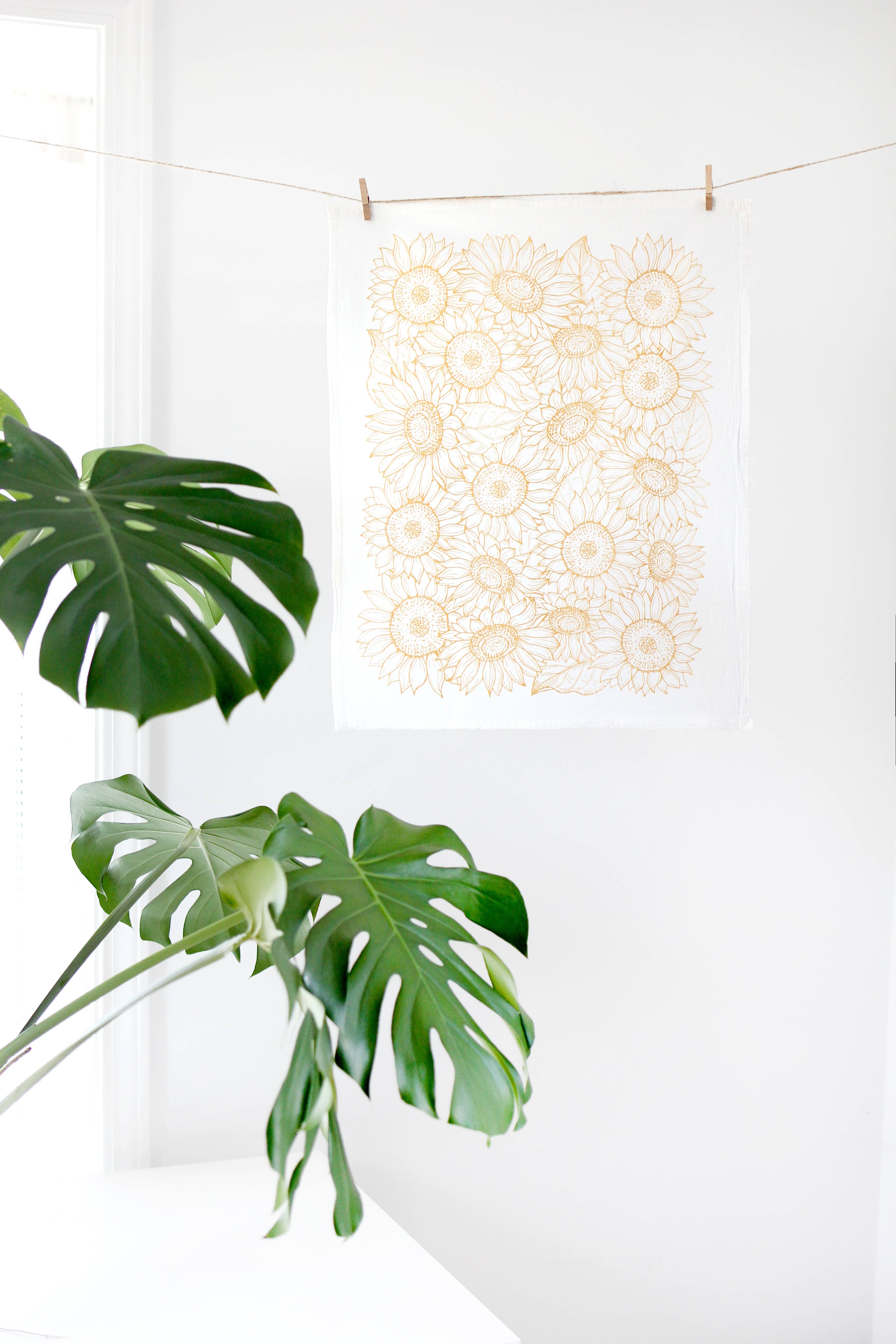 Highland Ridge  |  Handmade Home Decor - Wholesale Tea Towel - Sunflower Tea Towel3