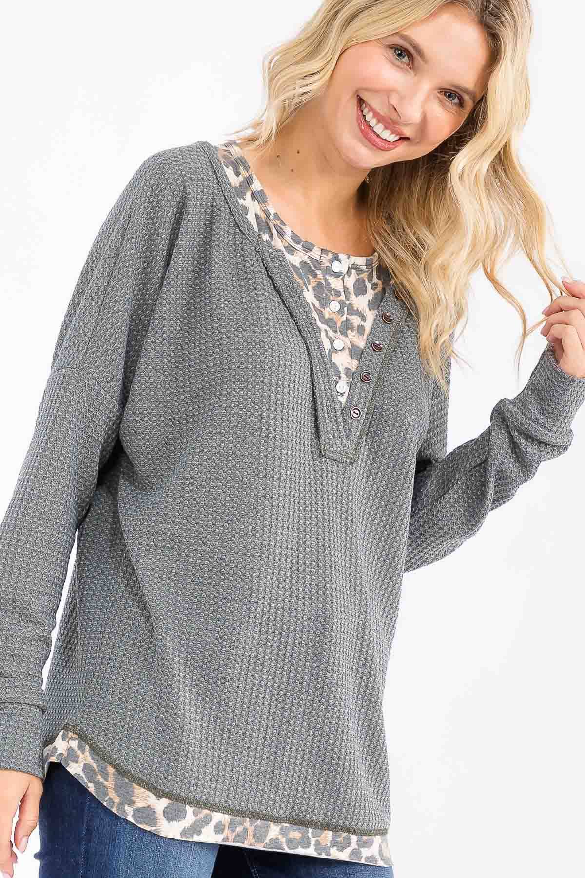 7th Ray - Wholesale Knit Top - Women's - Leopard Print Double layered Henley Top T607816