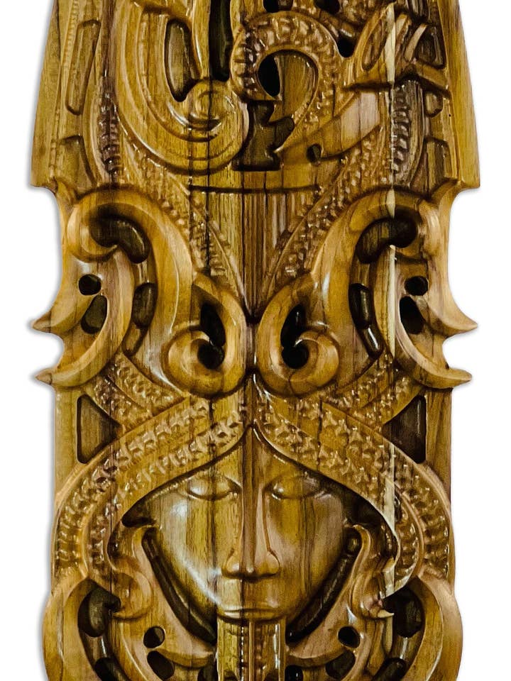 Kanaloa for wholesale by Tatau Carvings