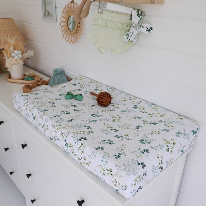 Snuggle Hunny - Wholesale Bassinet – Baby - Eden Organic Bassinet Sheet / Change Pad Cover1