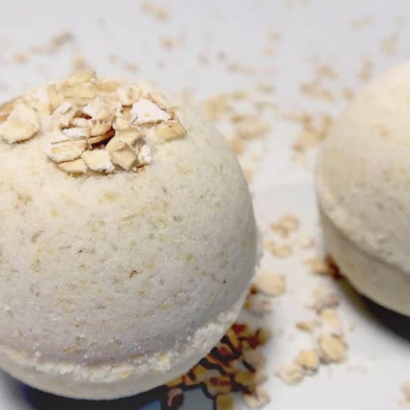 The Treasure Chest Gifts & More Previously ELH - Wholesale Bath Bomb/Fizz - Vanilla Oat Bath Bomb (Set of 3)