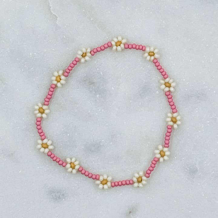 Dæmpet Pink Daisy armbånd/ankel for engroshandel hos Dainty Daisy Bead Co.