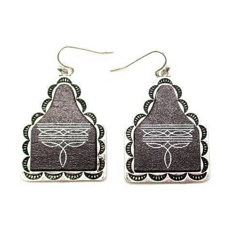 WESTERN BOOT STITCH PRINT CATTLE TAG EARRINGS for wholesale by Snowing West