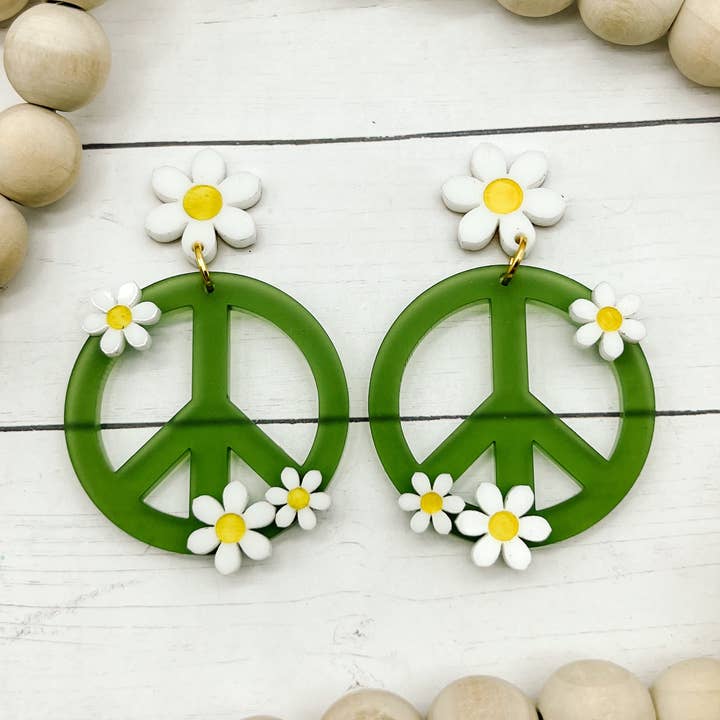 Peace & Daisy Dangles pour la vente par Born 2 Blossom Designs