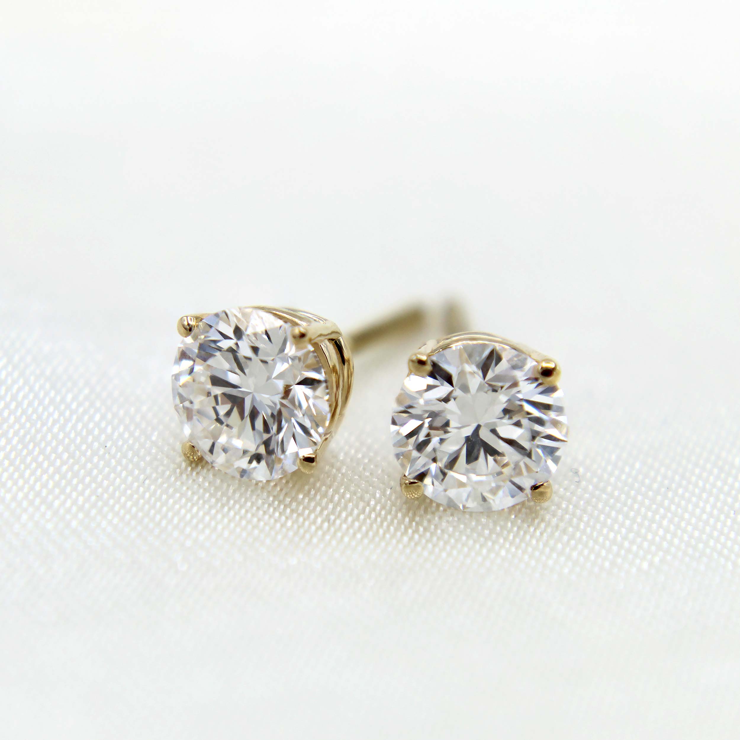 Fifth and Fine - Wholesale Stud/Post Earrings - IGI Certified VS2 Lab Grown Diamond Earrings 14K Gold17