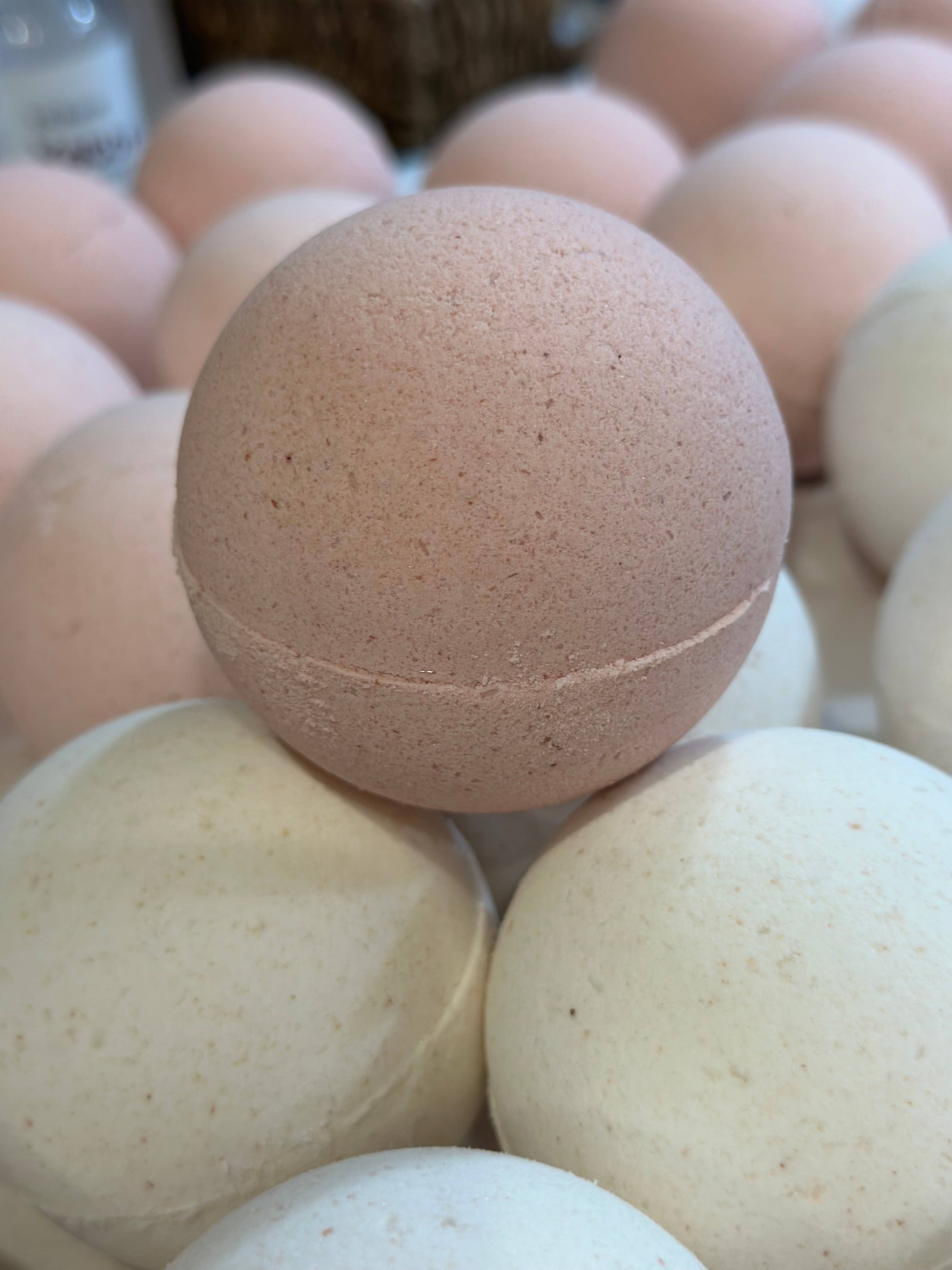 Suzy Spa Essentials - Wholesale Bath Bomb/Fizz - Bath Bomb – 5 oz7