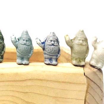 Gnomos de Cerâmica em Miniatura por atacado de Handpicked Ceramics