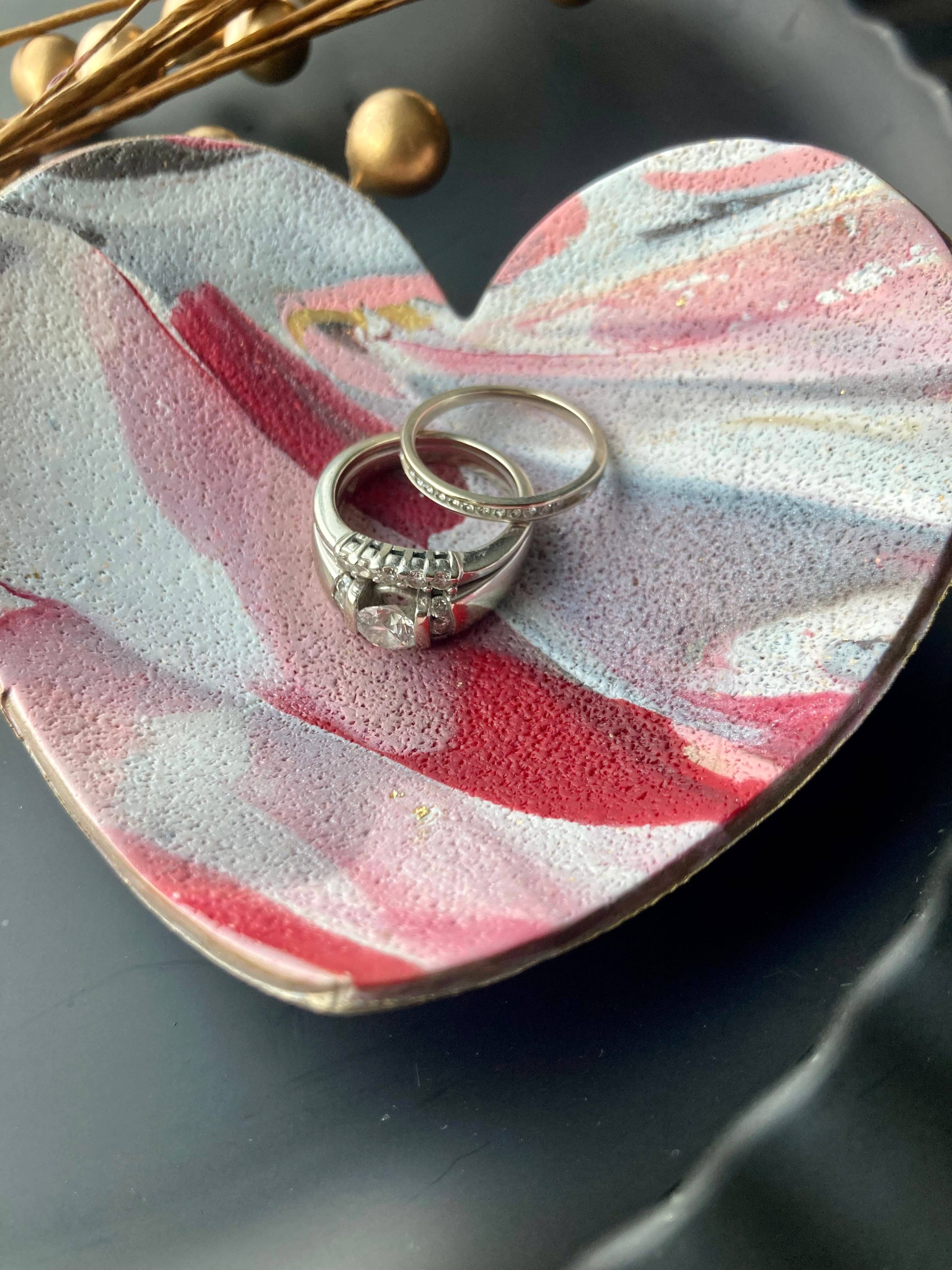 El & Gray Design - Wholesale Jewelry Dish - Valentina Heart Trinket Tray2