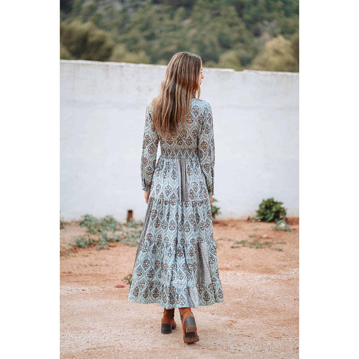 Green Isla Bonita By SIGRIS Long Midi Dress Lisboa for wholesale on Faire1