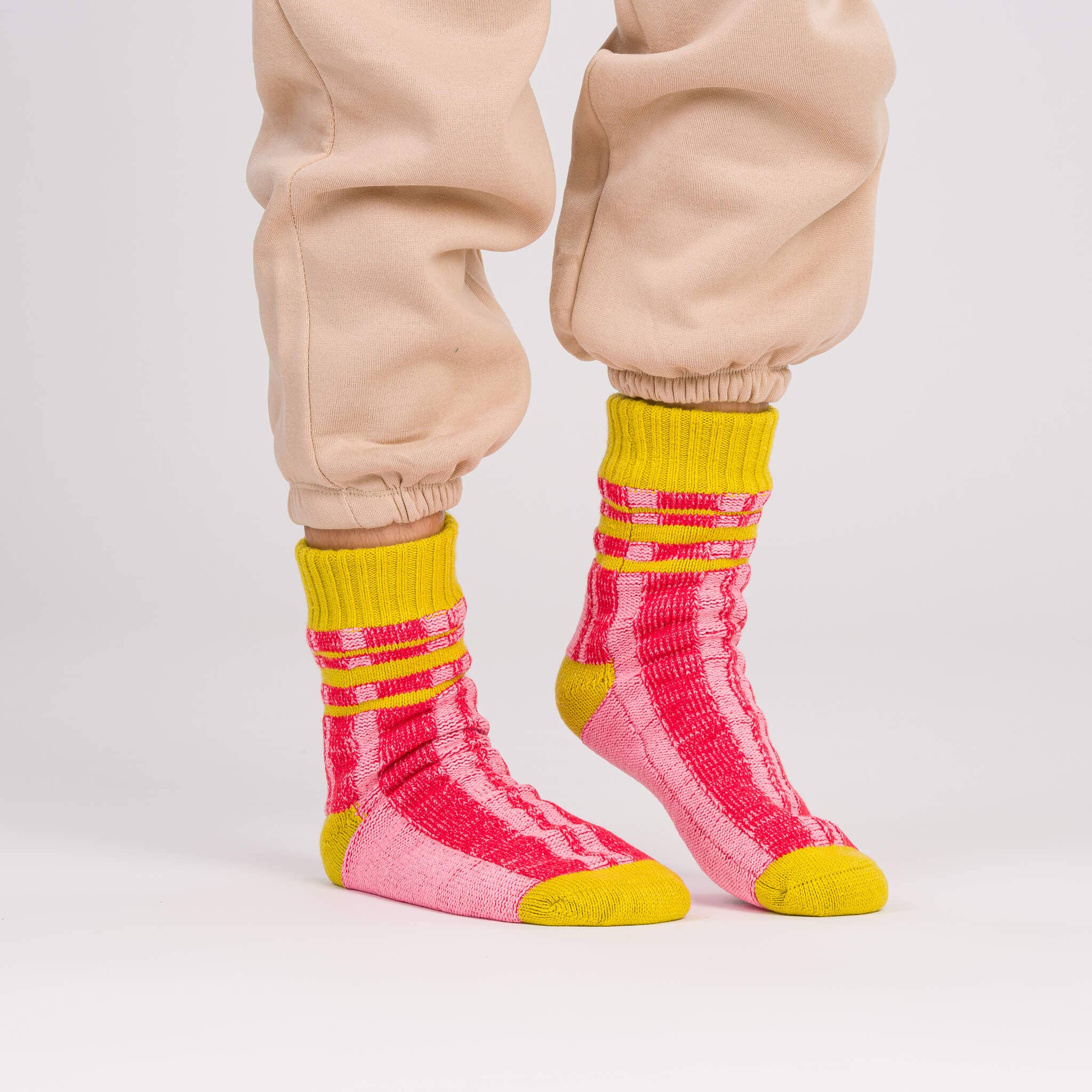 VERLOOP | knits - Wholesale Socks - Unisex - Plaid Stripe House Socks10