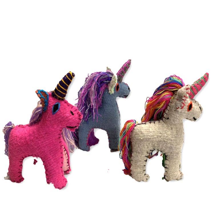 Lumily – wholesale Decorative tabletop object – Lily the Unicorn: Repurposed Wool Boho Decor - Mexico10