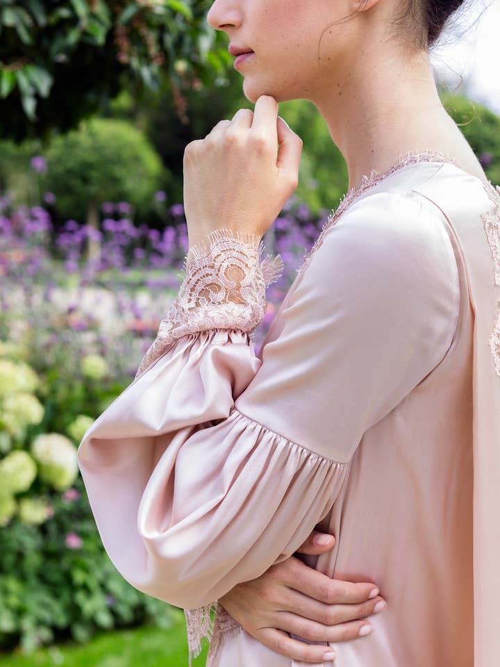 Alexa for wholesale by Dzhamy London