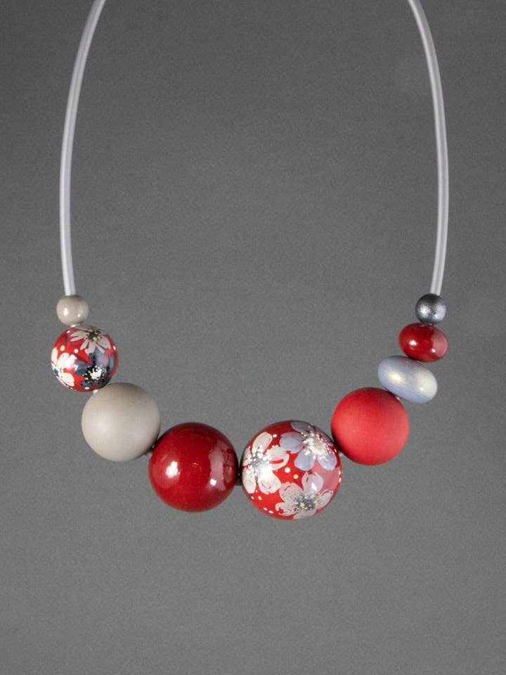 Ruby houten kralenketting voor wholesale door Gannwood