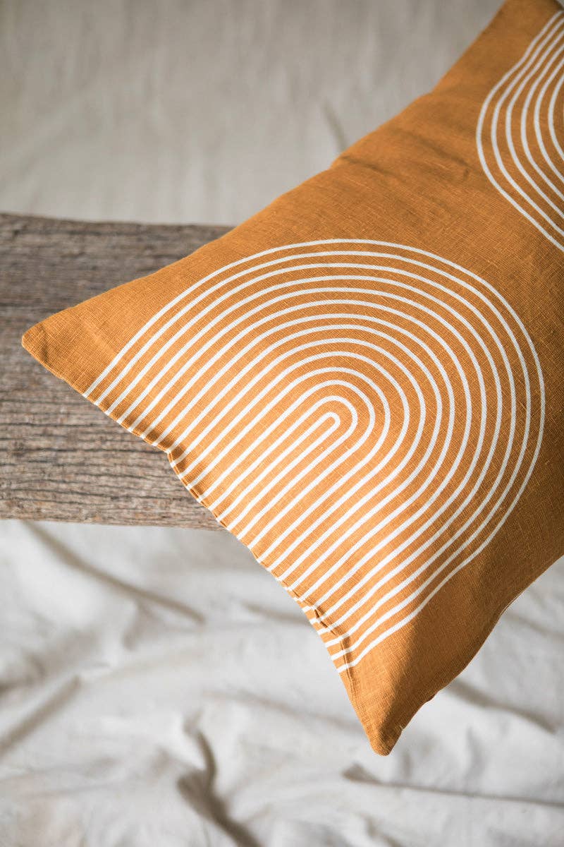 Kapda Casa - Wholesale Chair Cushion - Funda Laberinto Dorado  | 60x40 cm1