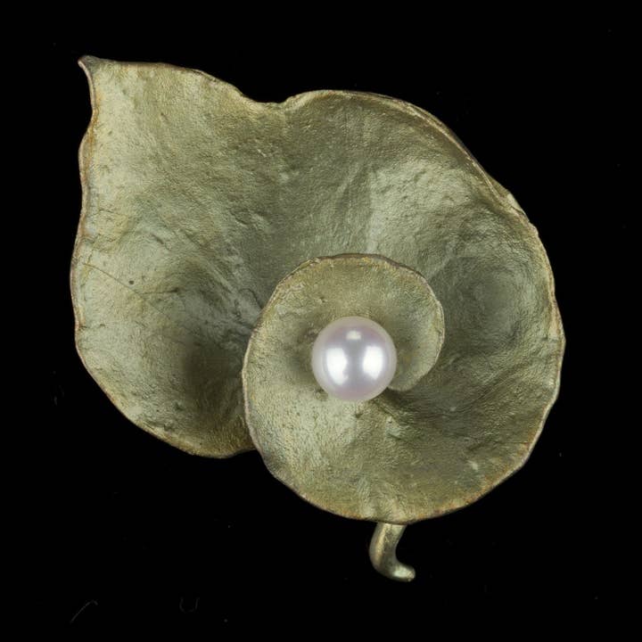 Michael Michaud - Wholesale Brooch - Spiral Geranium Brooch W/ Pearl0