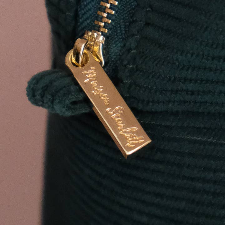 Maison Scarlett - Wholesale Toiletry Bag - Women's - Charlotte corduroy toiletry bag10