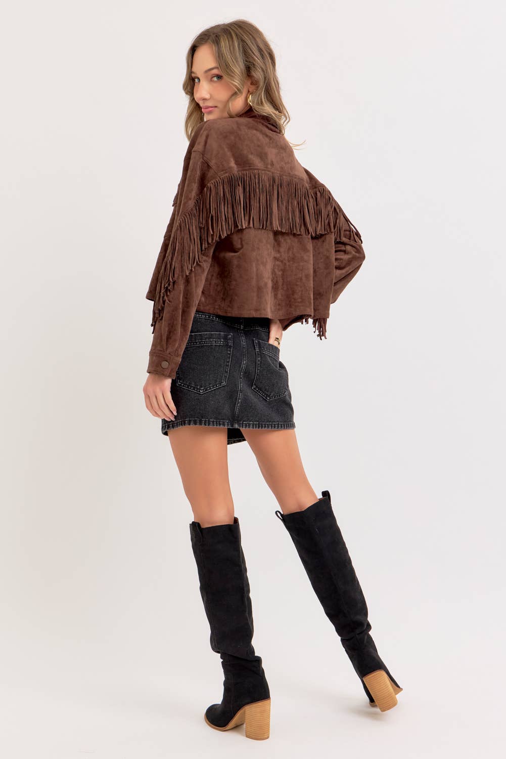 Sweet Lovely by Jen – Großhandel Hemdjacke/Shacket – Damen – Western-inspirierte Wildleder-Shacket35