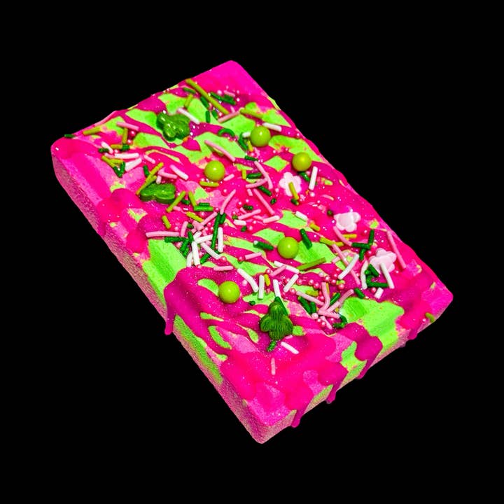Phoenix Bath and Body - Wholesale Bath bomb/fizz - Watermelon Waffle Bath Bomb (Drizzle) - Medium - L10cm x W6.7cm1