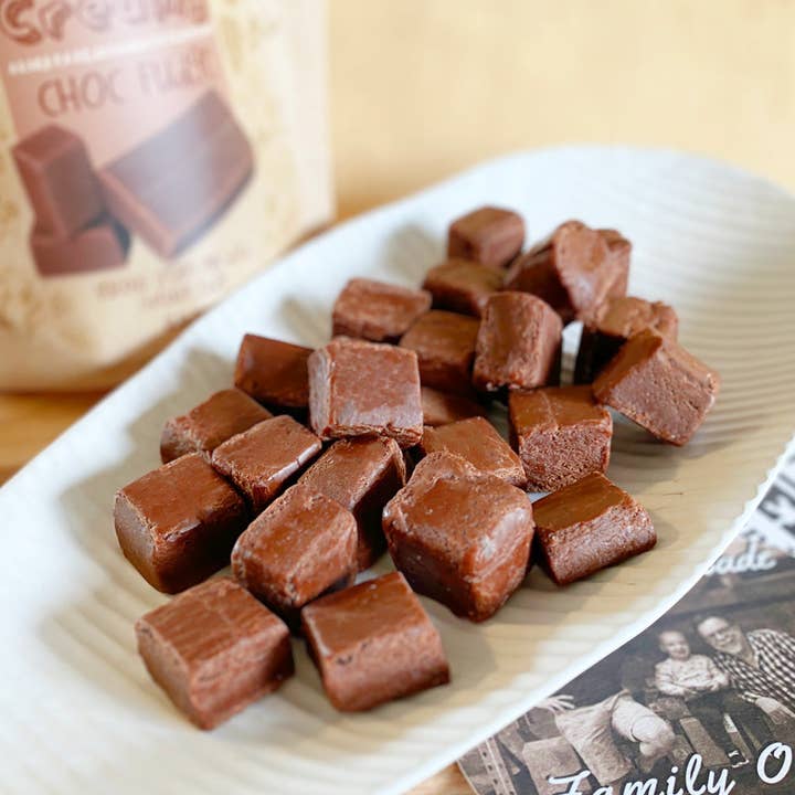 Kellys Candy Co. - Wholesale Fudge - Choc Fudge - Pouch 200g (1)1